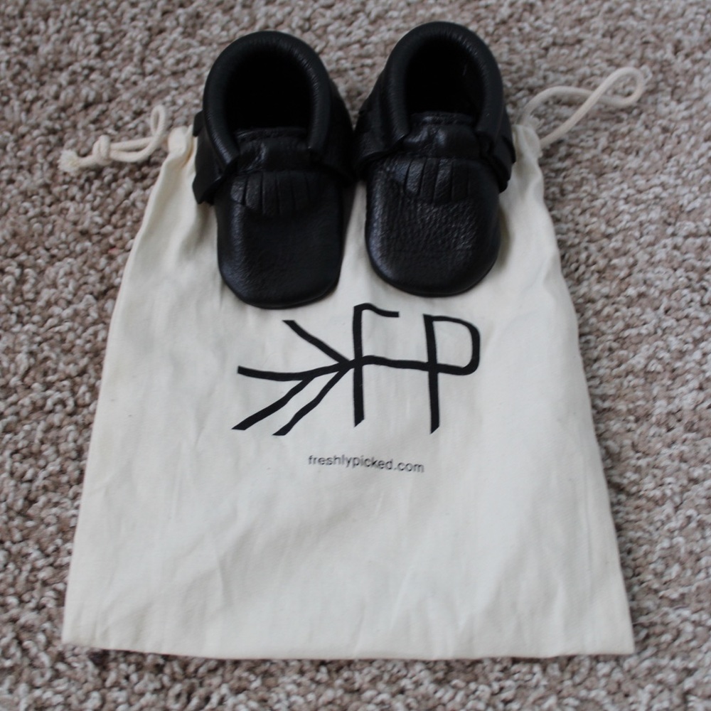 Freshly Picked Newborn Black Mocc